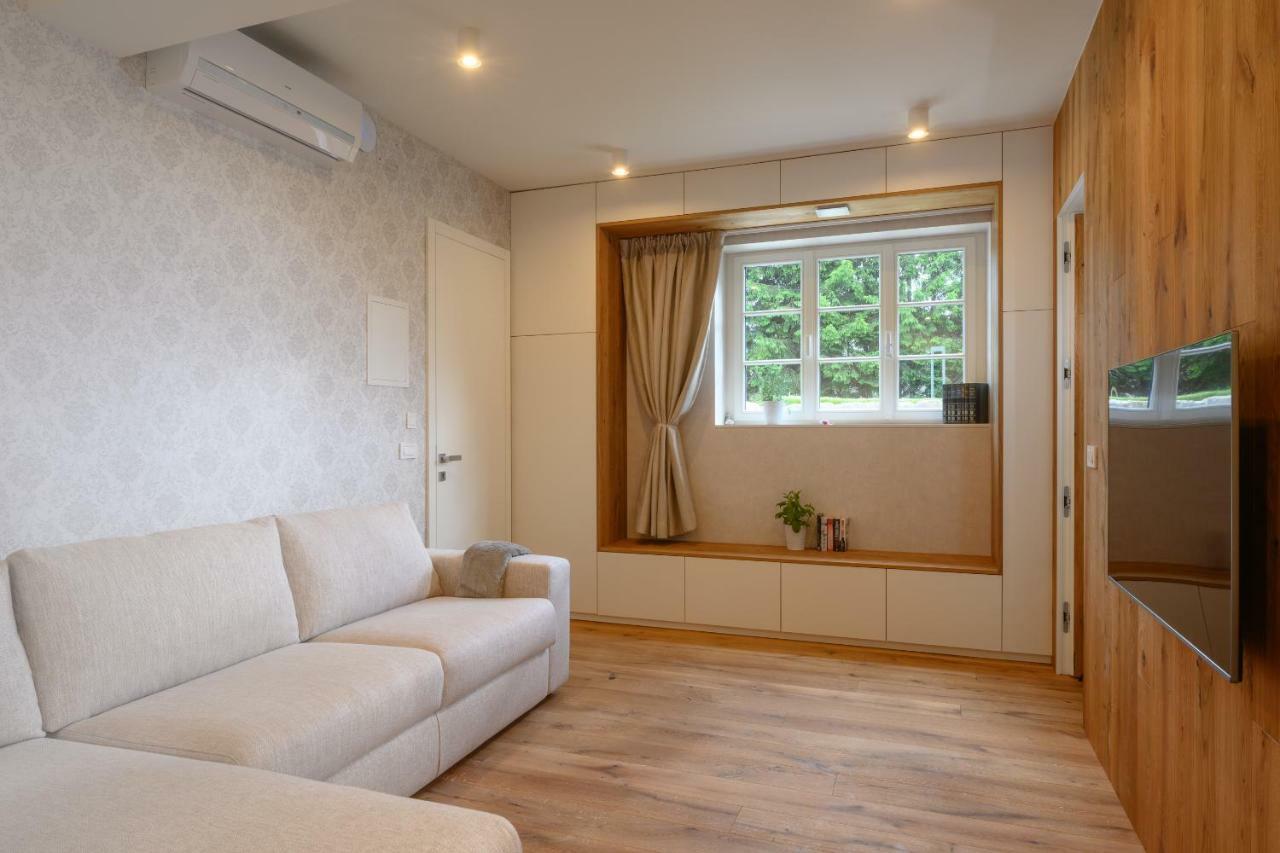 Vila Ula La Luxury Apartments ブレッド エクステリア 写真