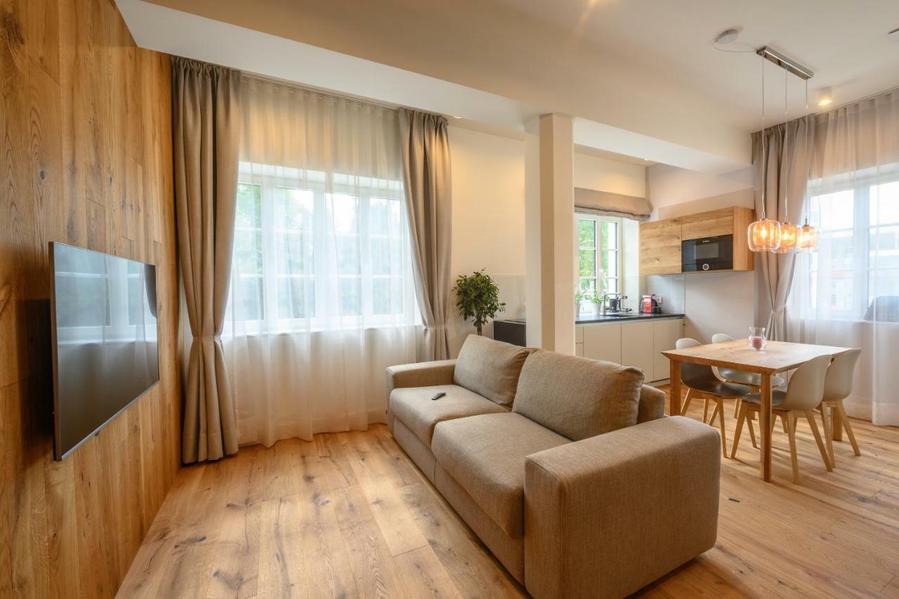 Vila Ula La Luxury Apartments ブレッド エクステリア 写真