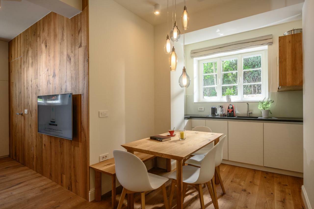 Vila Ula La Luxury Apartments ブレッド エクステリア 写真